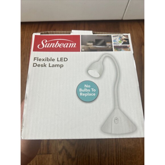 SUNBEAM Flexible Neck LED Desk LAMP Adjustable Light Energy Star NEW! - Picture 4 of 4